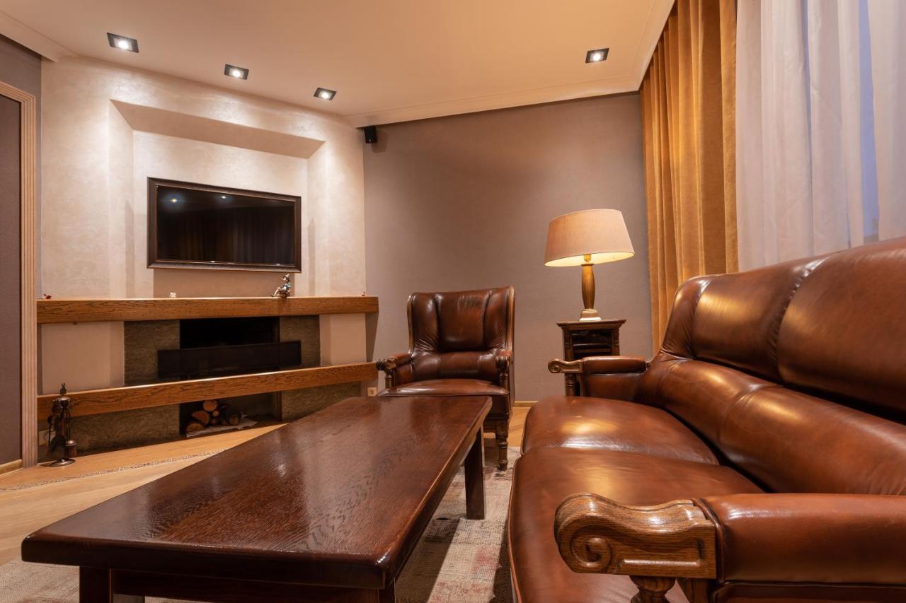 Luxury Private House In City Center Veliko Tarnovo Exterior foto